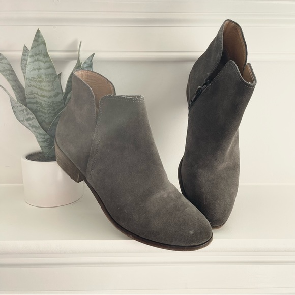 Splendid Hamptyn Suede Bootie - Picture 9 of 10